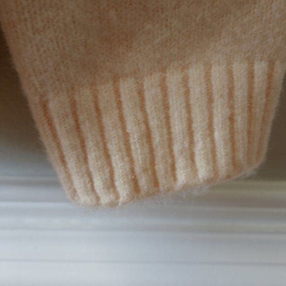 'LOFT' Cowl neck oversized Plaid Sweater Size S NWOT - Picture 12 of 12